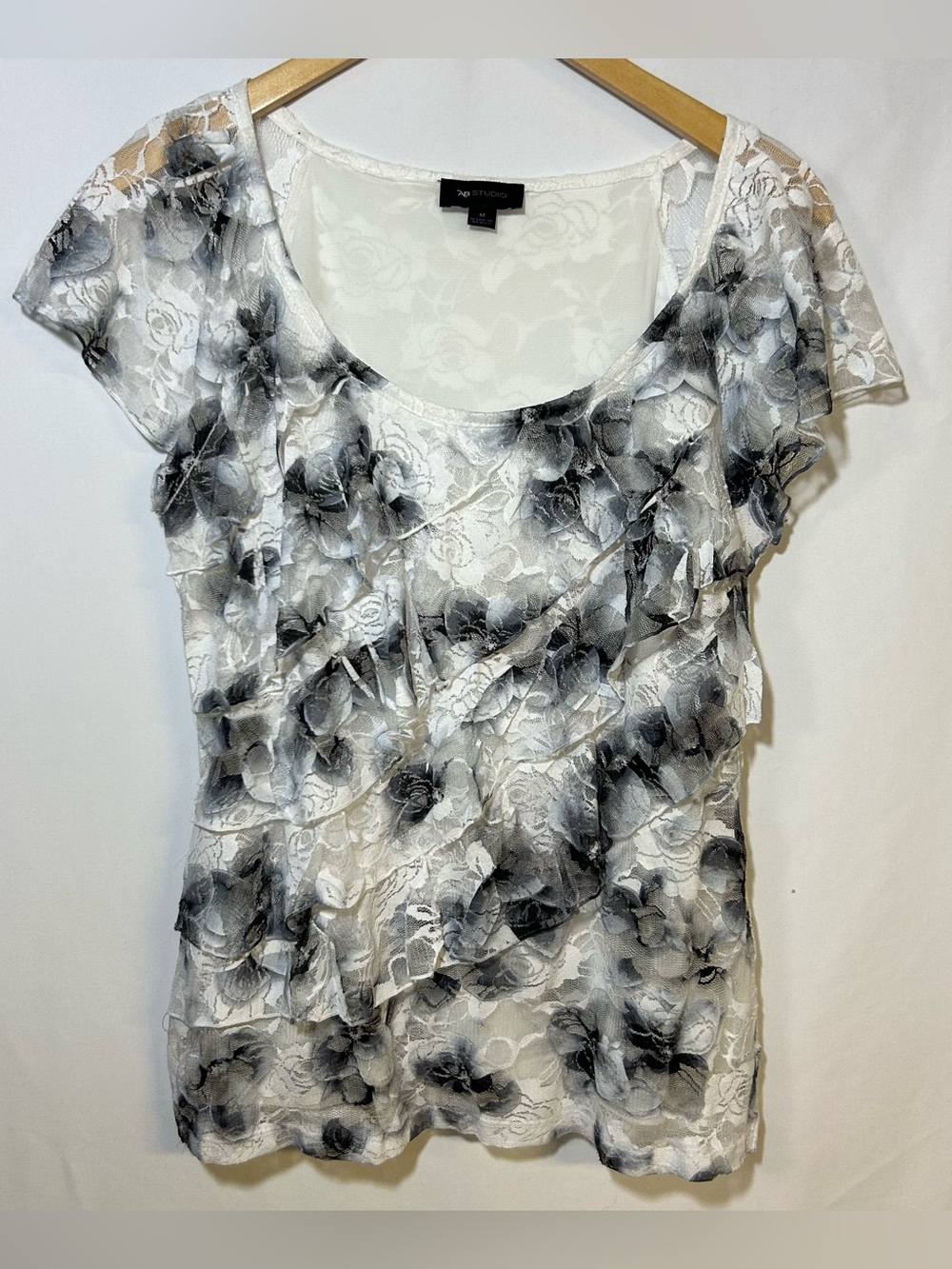 AB Studio White Black Lace Floral Ruffle Scoop Neck Top Medium Whimsigoth